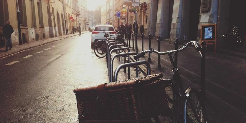 降本增效新范式:工业设备租赁模式的经济性分析与全生命周期管理探索——以东方帝标为例